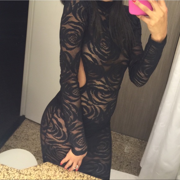 Black Roses - Picture 6 of 6